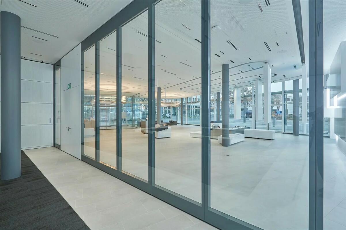 Reimagining spaces with the multiwal commandoor mobile glass partition system 