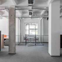 Fókusz és produktivitás telefon- és meetingroomok segítségével